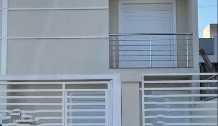 Sobrado 3 Dormitórios á venda no bairro Fátima - Canoas