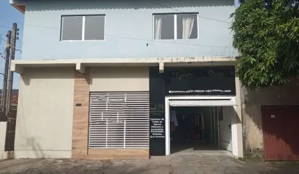 Sobrado comercial e Residencial Na praça da matriz em cachoeirinha -RS