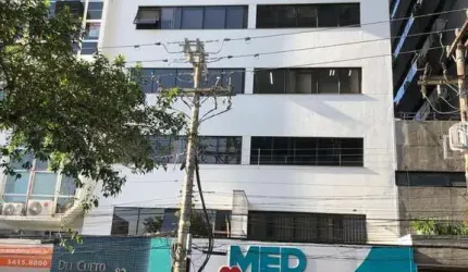 Sala Comercial Mobiliada com 42 m² no centro de Canoas.
