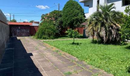 Sobrado 2 Dormitórios Localizado na Rua Prudente de Moraes Niteroi Canoas - RS.