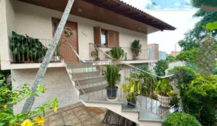 Sobrado Tríplex no bairro Olaria em Canoas Rs