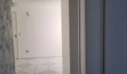 Apartamento Térreo no Residencial Condomínio Alamos