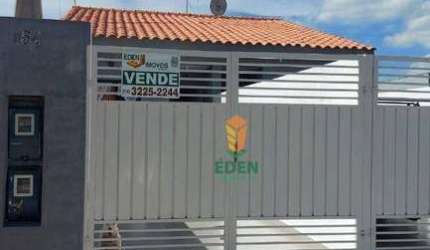 Casa com dois quartos, sendo um deles uma suíte, cozinha espaçosa, à Venda na Rua Marcos Vinícius Scarlati, Parque São Bento, Sorocaba/SP