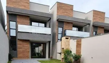 Casas Duplex no Eusébio com amplo espaço na região que mais Valoriza.