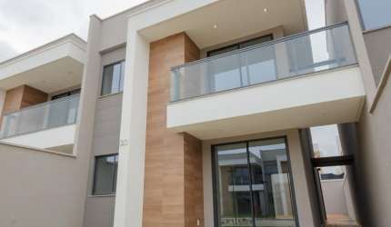 Casas duplex no Eusébio! Condomínio com Área de convivência e excelente espaco.
