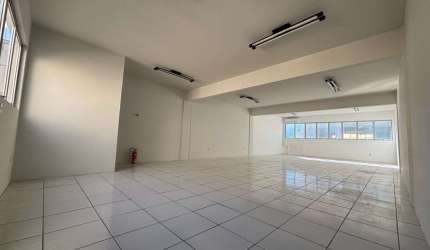 Sala comercial à venda no Campinas, São José  por R$ 980.000