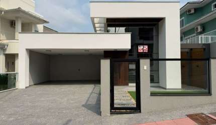 Casa com 3 quartos à venda em Pedra Branca, Palhoça  por R$ 1.790.000