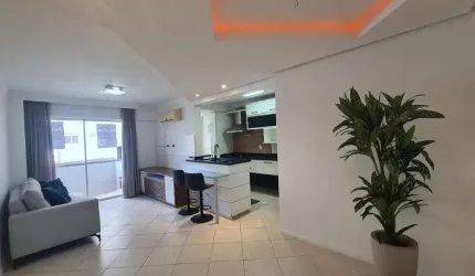 Apartamento com 2 quartos para alugar no Barreiros, São José  por R$ 3.350