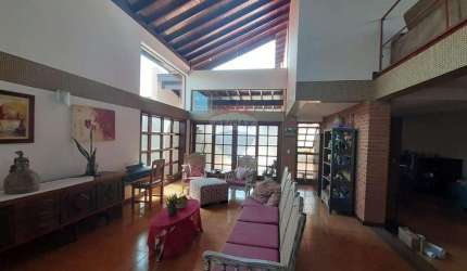 Casa Espetacular em Mogi Guaçu: Conforto e Elegância