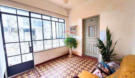 Residencial na Rua Coronel Francisco Cintra por 410.000