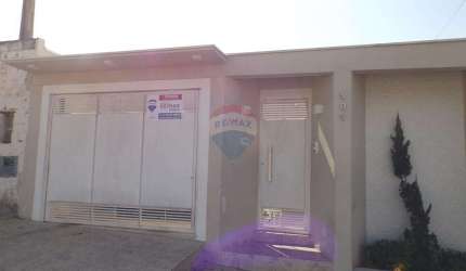 Casa á venda 200m² no conjunto Habitacional Hélio Nicolai