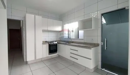 Casa a venda com 3 quartos (1 suíte) e 2 banheiros no Jardim Centenário - Mogi Guaçu/SP