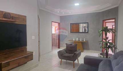 Vende-se Casa  210 m²  -  Mogi Guaçu/SP