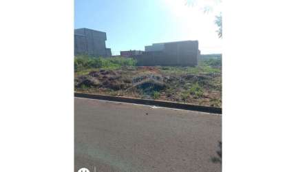 'Terreno 200m² em Estiva Gerbi: Oportunidade Única'