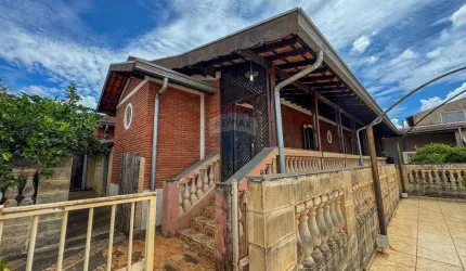 Casa a venda Capela