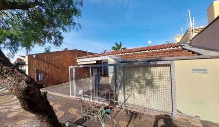 Residência Espaçosa no Centro de Mogi Mirim: Conforto e Praticidade em Cada Cômodo