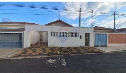 Casa a venda no bairro Nossa Senhora Aparecida AT: 300m  R$ 329.900,00
