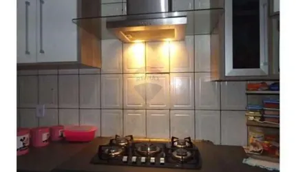 Casa Maravilhosa com 4 Dormitórios, Área Gourmet e Garagem para 3 Carros