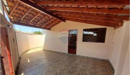 CASA À VENDA EM MARTIM FRANCISCO/MOGI MIRIM-SP. $220.000,00
