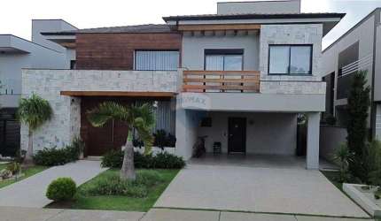 Residência Alto Padrão no Condomínio Tamboré Jaguariúna – 4 Suítes, Piscina Aquecida, Energia Solar e Design Sofisticado!