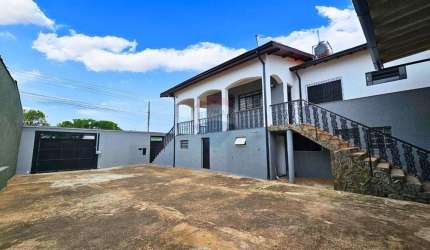 Amplo Sobrado no Jardim Ivete