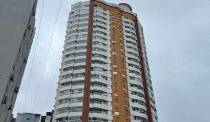 Apartamento à venda no bairro Centro - Balneário Camboriú/SC