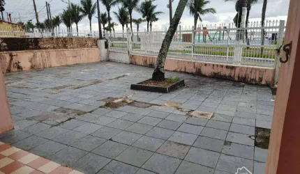 Casa com 3 quartos na Solemar em Praia Grande