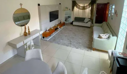 Sobrado à venda na Tupi Praia Grande/SP