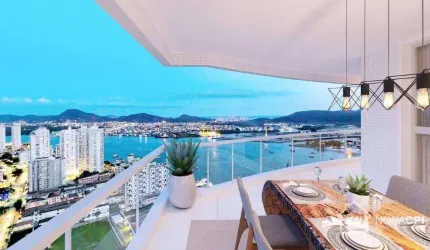 Residencial Navegantes em Santos Apartamento com 4 Suítes