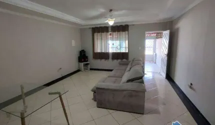 Sobrado Geminado em Praia Grande com 3 Quartos