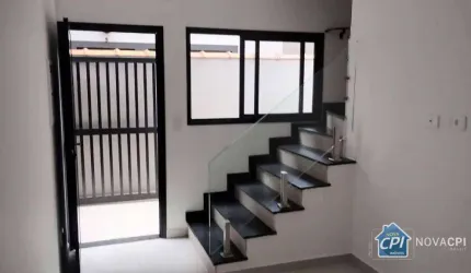 Sobrado com 2 Quartos na Vila Sônia Praia Grande/SP