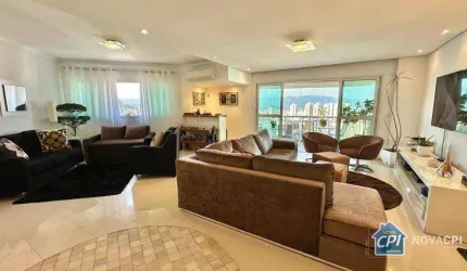 Luxuoso apartamento à venda na Ponta da Praia no melhor condomínio clube de Santos.
