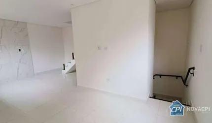 Sobrado com 2 quartos Vila Tupi Praia Grande/SP