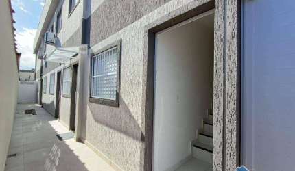 Sobrado com 2 quartos para alugar na Praia Grande