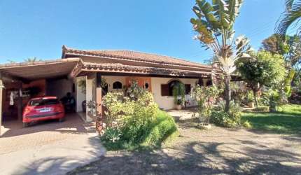 Linda casa com localização privilegiada próximo ao Centro Hípico, Barra de São João!