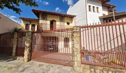 Casa com 3 quartos à venda na Rua Agnaldo Macedo, 550, Jardim dos Oliveiras, Campinas, 295 m2 por R$ 1.200.000