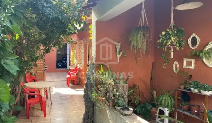 Casa com 2 quartos à venda na Rua Lopes Trovão, 60, Taquaral, Campinas, 172 m2 por R$ 588.000