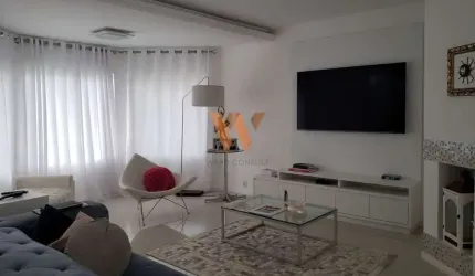 LINDA CASA com 273 m² para  ALUGUEL ANUAL em JURERÊ INTERNACIONAL