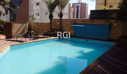 Apartamento para Venda - 194m², 3 dormitórios, sendo 1 suites, 2 vagas - Auxilia