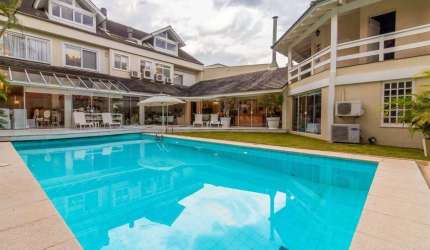 Casa para Venda - 800m², 5 dormitórios, sendo 3 suites, 5 vagas - Vila Assunção