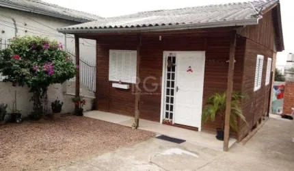 Casa para Venda - 100m², 4 dormitórios, sendo 1 suites, 3 vagas - Tristeza