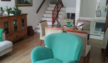 Casa Condominio para Venda - 152m², 3 dormitórios, sendo 1 suites, 2 vagas - Cam