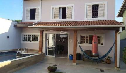 Vende-se Um Otímo sobrado na Vila Ema.