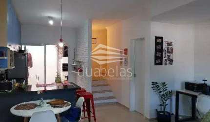 Ótimo Sobrado em Condominio