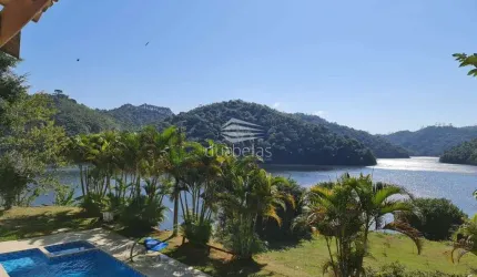 Uma Linda Chácara em Paraibuna.