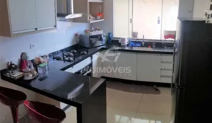 IMÓVEL RESIDENCIAL - JARDIM EVEREST - MARINGÁ/PR