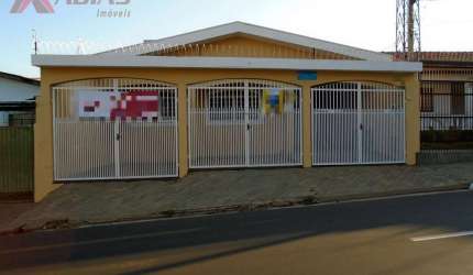 Casa em Jardim Bandeirantes - São Carlos, SP