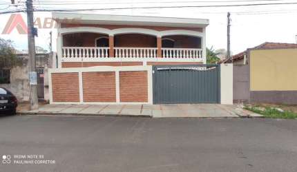 Casa em Jardim São Carlos - São Carlos, SP