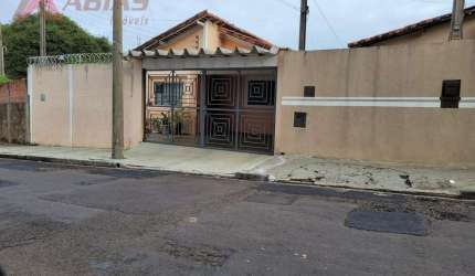 Casa em Vila Prado - São Carlos, SP