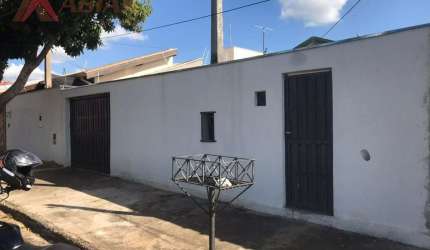 Casa em Jardim São Carlos 5 - São Carlos
